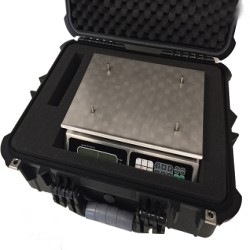 Tor Rey LPC-40L Computing Scale and Carry Case Bundle